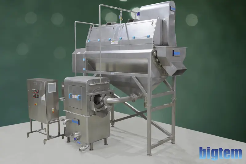 Bigtem abrasive roller peeler with peel water filtration system