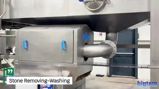 Stone removal and washing of raw potatoes