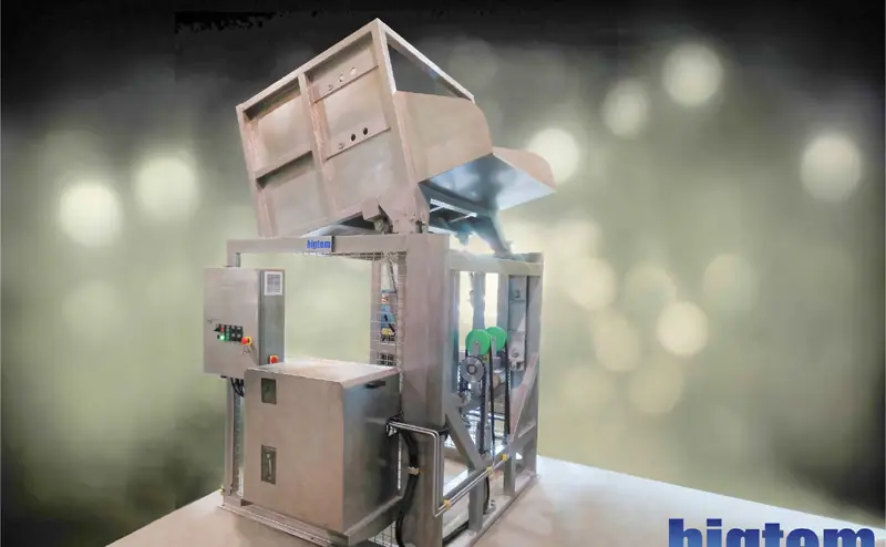Bigtem lift-and-dump pallet box dumper